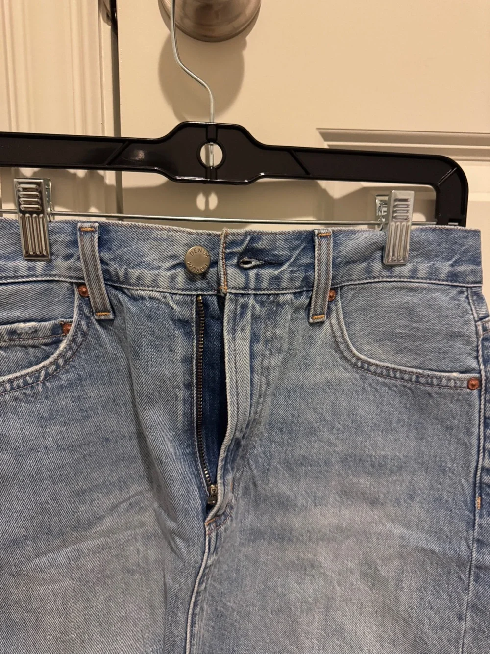 Aritzia Denim Forum The Tori Mini Denim Skirt size 25